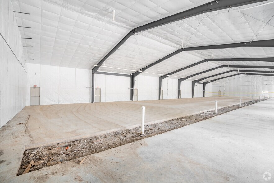 More Photos Of 3622 Old Spanish Trl, Houston Warehouse For Lease