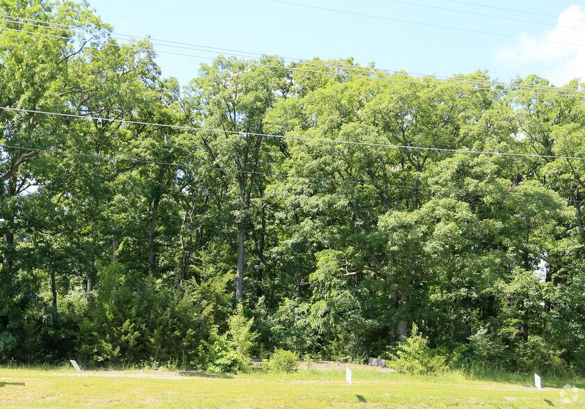 More Photos Of 606 Fairfax Pike, Stephens City Land For Lease