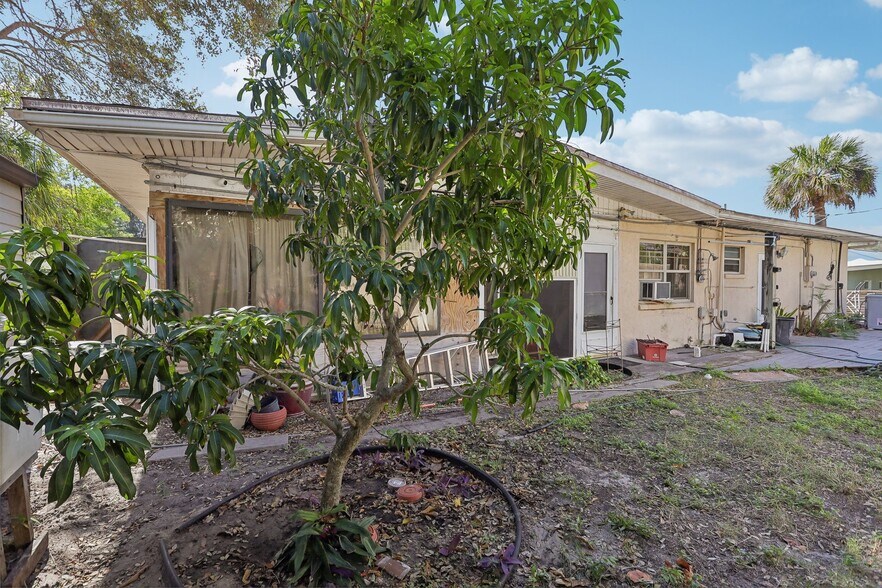 More Photos Of 119 Surf Dr, Cocoa Beach Land For Sale