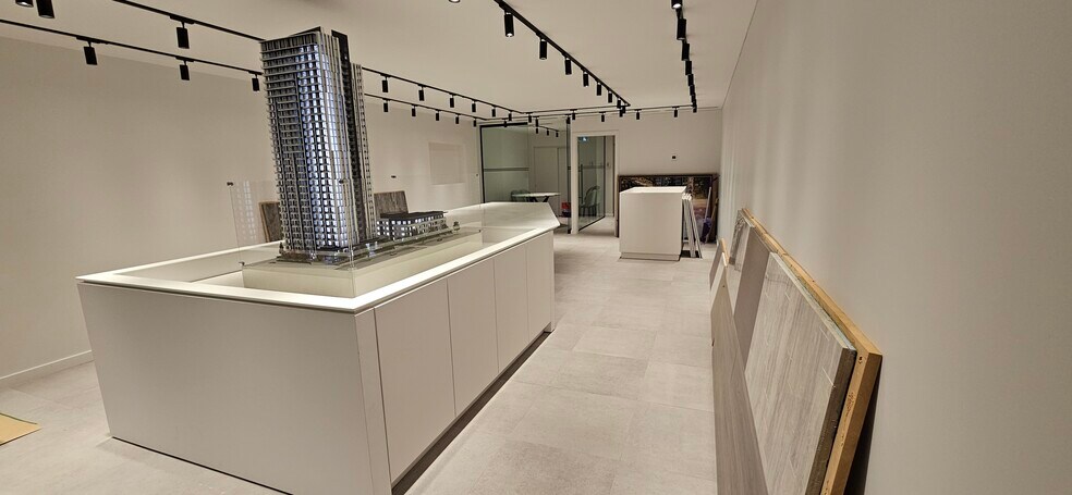 More Photos Of 8516-8532 Granville St, Vancouver Storefront Retail Residential For Lease