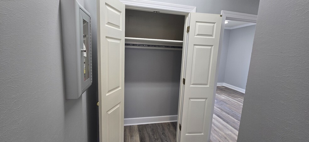 More Photos Of 2525 Raeford Rd, Fayetteville Medical For Sale