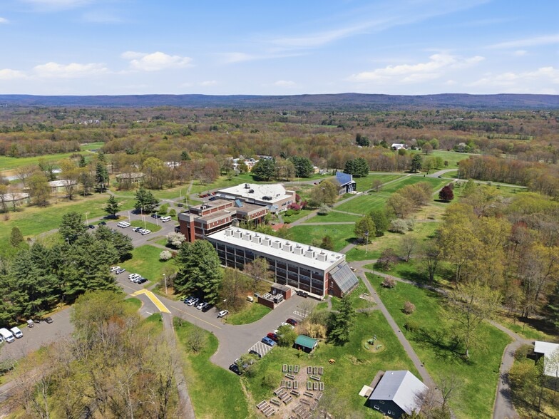 More Photos Of 893 West St, Amherst Schools For Sale