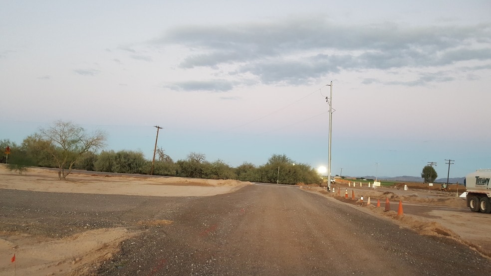 More Photos Of 6200 S Dean Rd, Buckeye Land For Lease