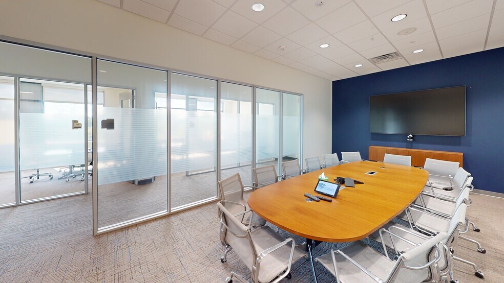 More Photos Of 115 Kildaire Park Dr, Cary Medical For Lease