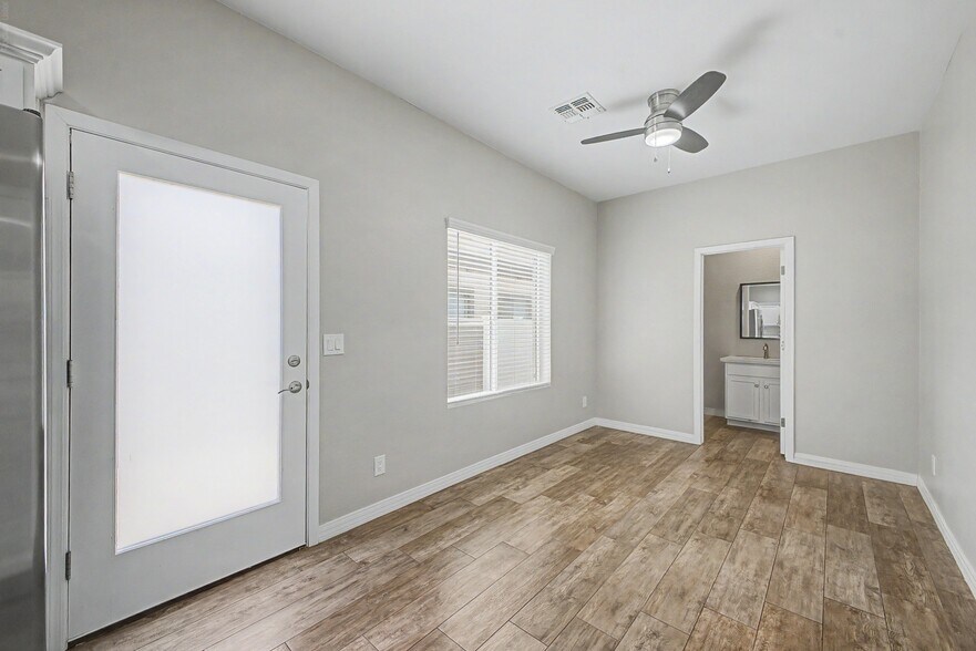 More Photos Of , Phoenix Multifamily For Sale
