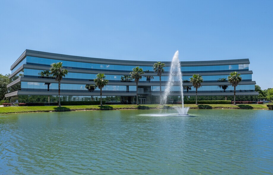 More Photos Of 4190 Belfort Rd, Jacksonville Office For Lease
