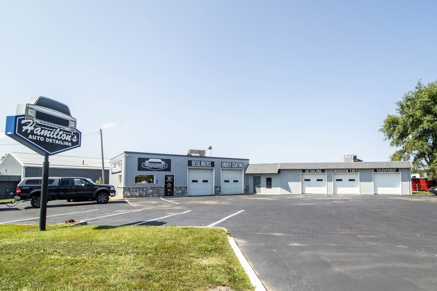 Primary Photo Of 10185 N Saginaw Rd, Clio Auto Repair For Sale