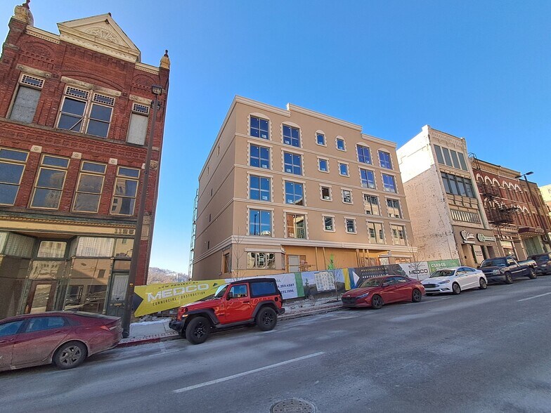 More Photos Of 1115 Main St, Wheeling Office Residential For Sale