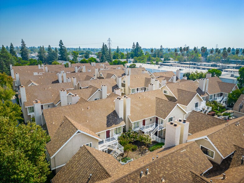 More Photos Of 1530 Howe Ave, Sacramento Hotel For Sale