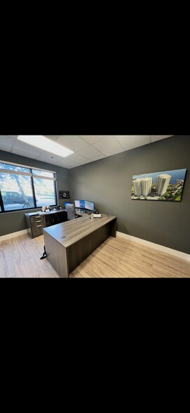 More Photos Of 600 Capital St, Jupiter Unknown For Lease