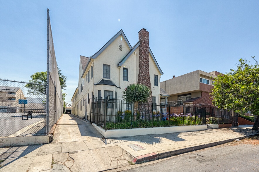 More Photos Of 248 S Hobart Blvd, Los Angeles Apartments For Sale