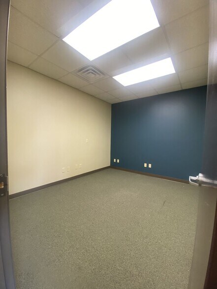 More Photos Of 280 Southfield Rd, Shreveport Freestanding For Lease