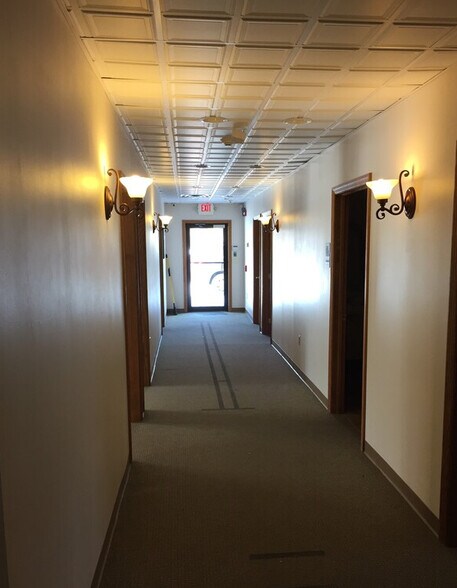 More Photos Of 215 Grove City Rd, Slippery Rock Medical For Sale