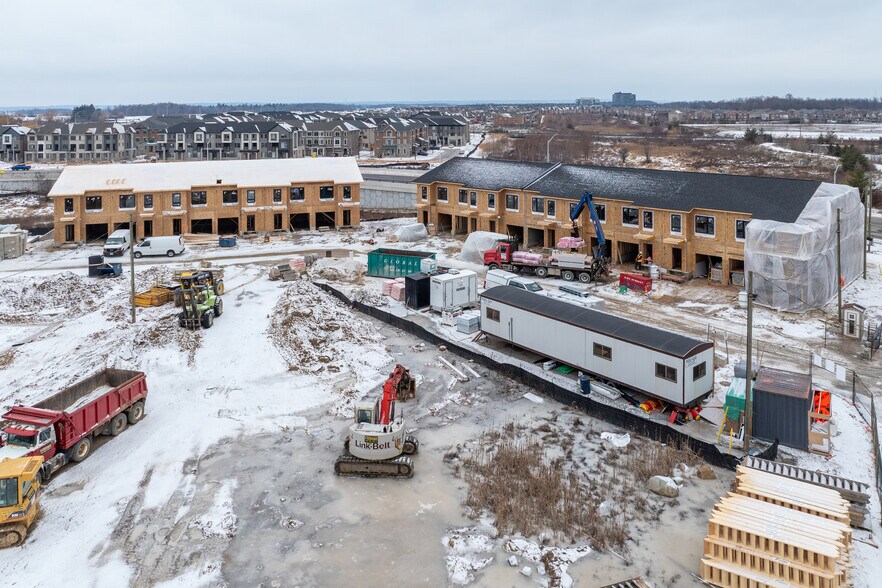 More Photos Of 10089 Mississauga Rd, Brampton Apartments For Sale