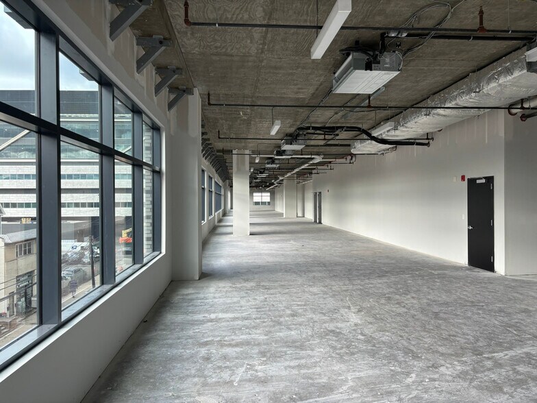 More Photos Of 32 Oakland Ave, Jersey City Apartments For Lease