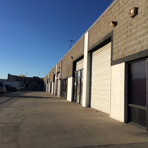 More Photos Of 414-418 W Redondo Beach Blvd, Gardena Warehouse For Lease