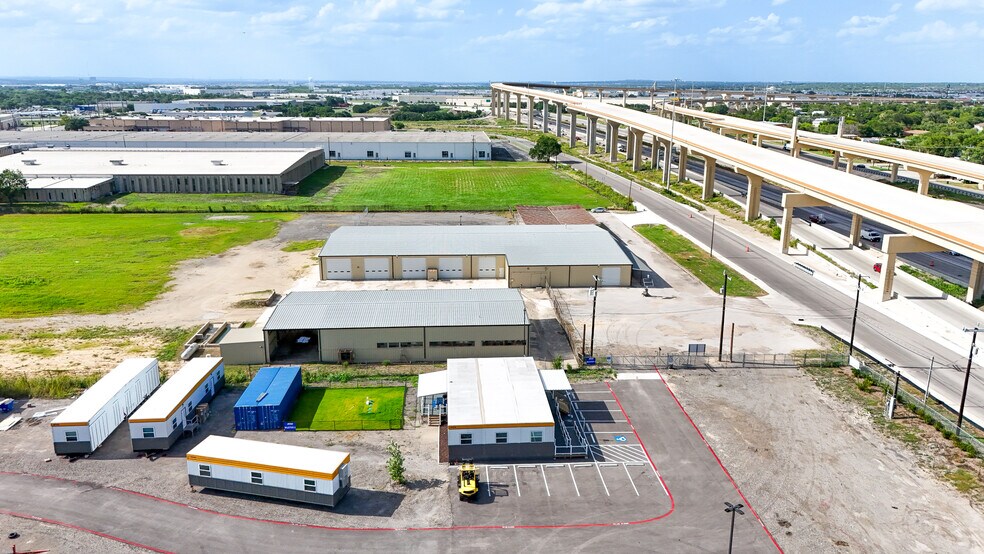 More Photos Of 9415 NE Loop 410, San Antonio Distribution For Lease