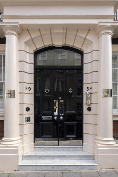 Primary Photo Of 59-60 Grosvenor St, London Coworking Space