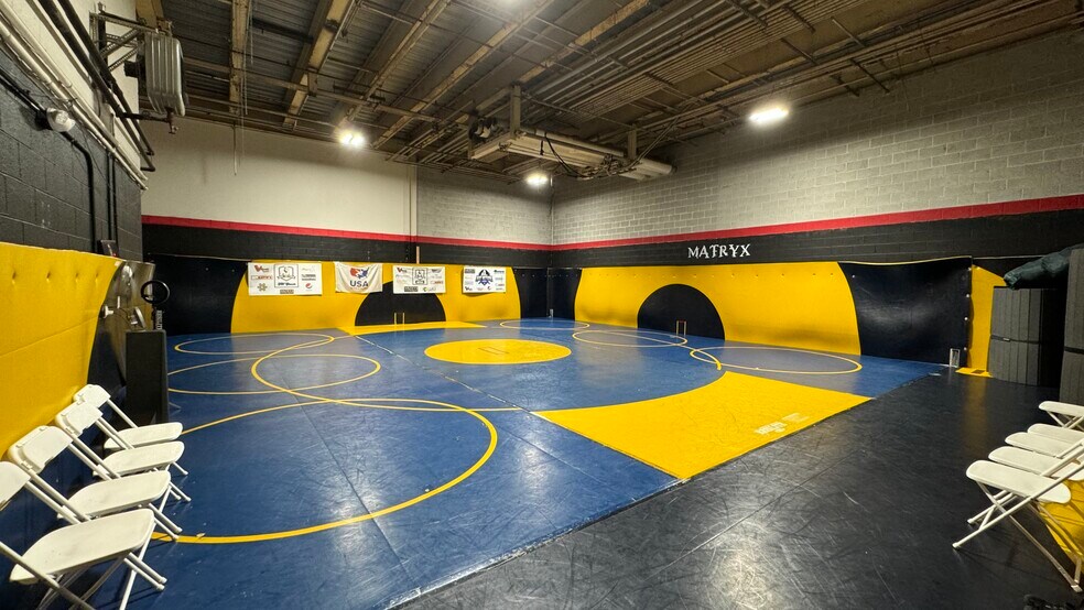 More Photos Of 1727-1801 Union Blvd, Allentown Warehouse For Lease