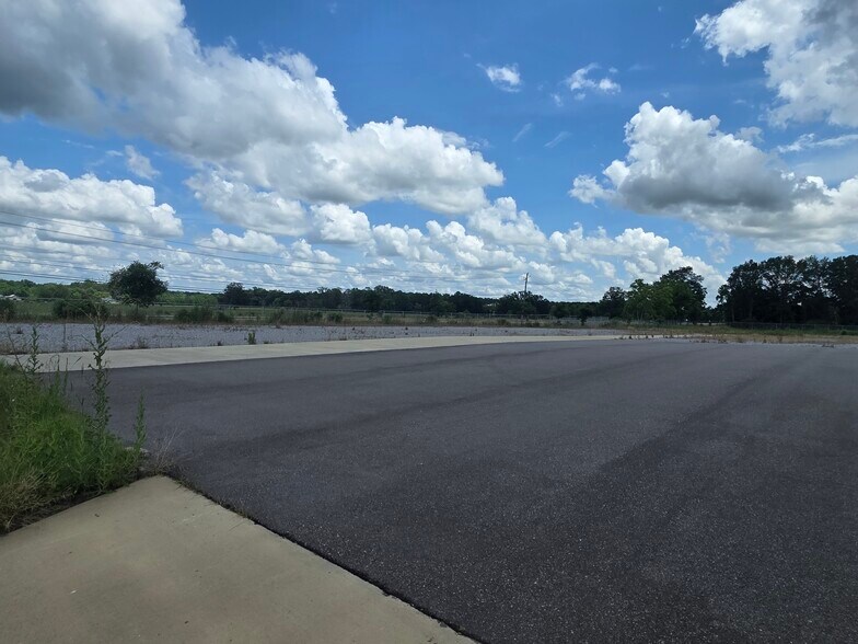 More Photos Of 5200 Norman Bridge Rd, Montgomery Land For Lease