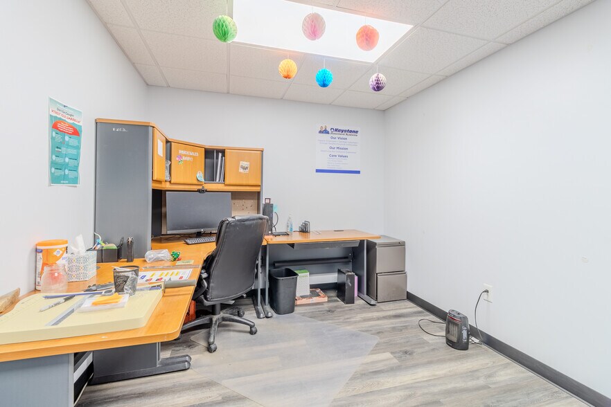 More Photos Of 205 31st St, Mckeesport Manufacturing For Sale