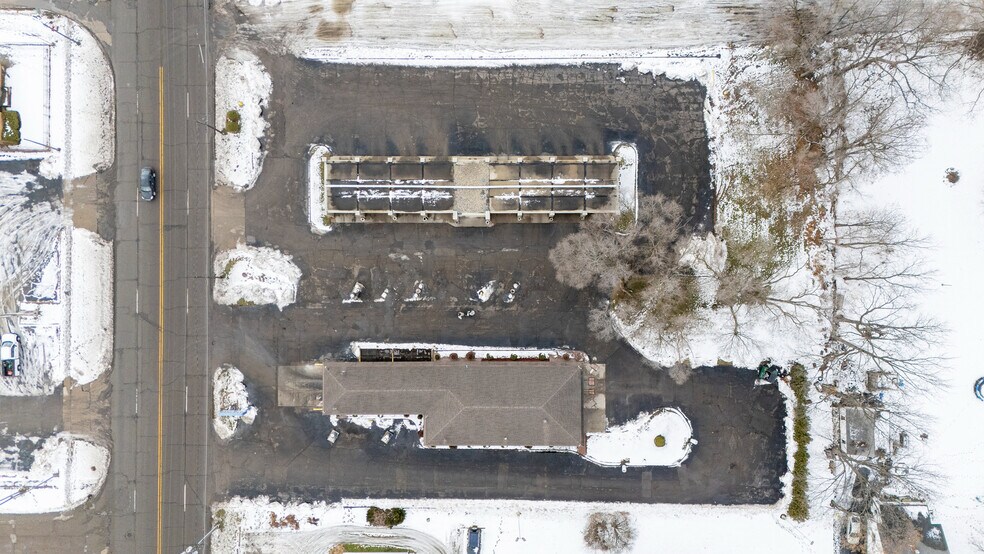 More Photos Of 3269 Richfield Rd, Flint Carwash For Sale