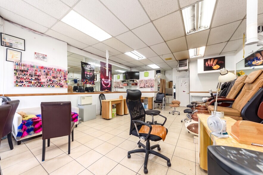More Photos Of 1288 Flatbush Ave, Brooklyn Flex For Lease