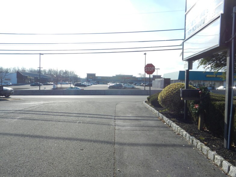 More Photos Of 3115 State Route 35, Hazlet Restaurant For Sale