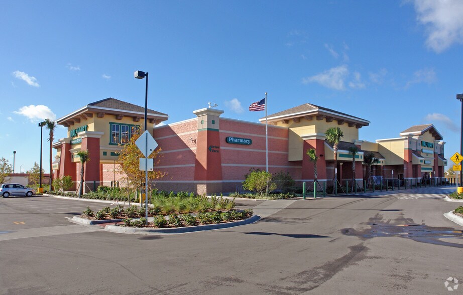 7810 W Colonial Dr, Orlando, FL 32818 For Lease