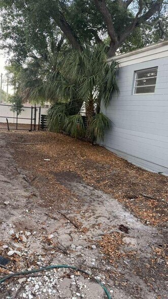 More Photos Of 608 S Tampania Ave, Tampa Medical For Lease