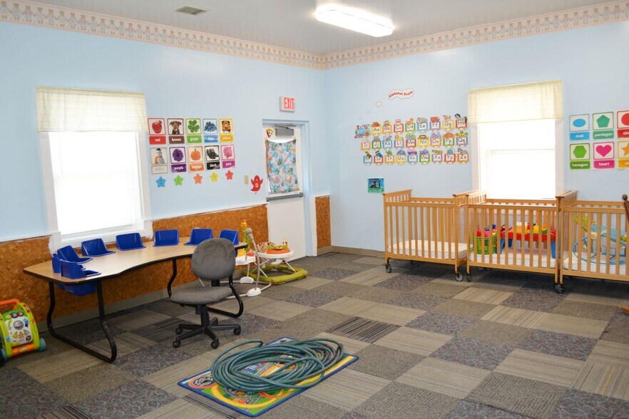 More Photos Of 2876 Abingdon Heights Dr, Hayes Daycare Center For Sale