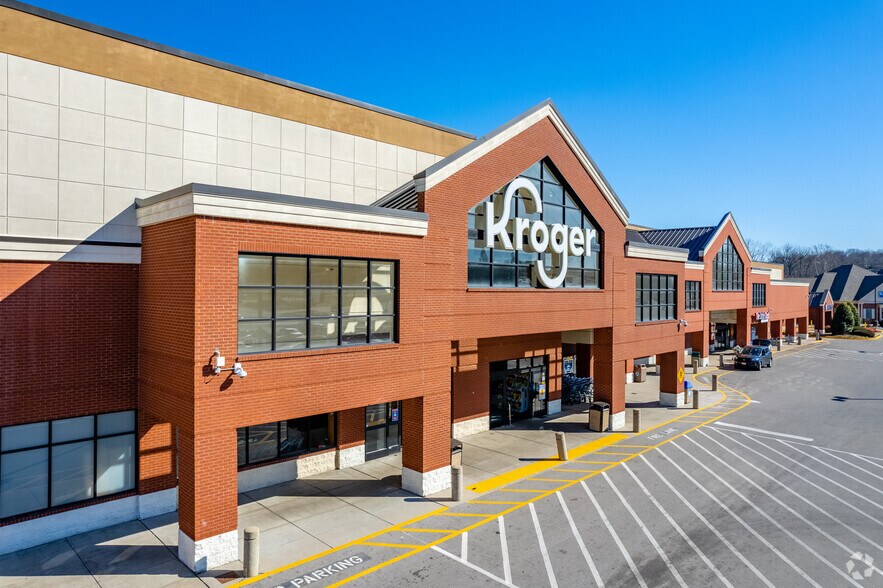 Primary Photo Of 5544 Old Hickory Blvd, Hermitage General Retail For Lease