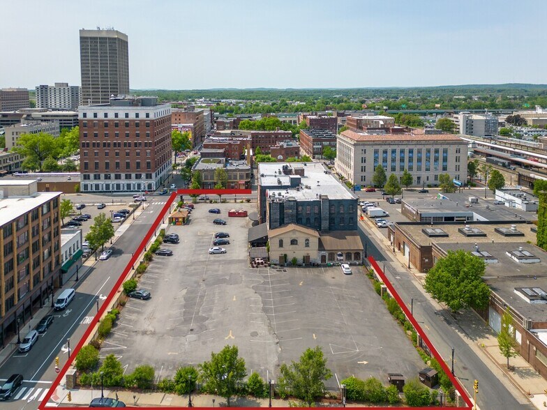 More Photos Of 393-405 Dwight St, Springfield Storefront For Lease