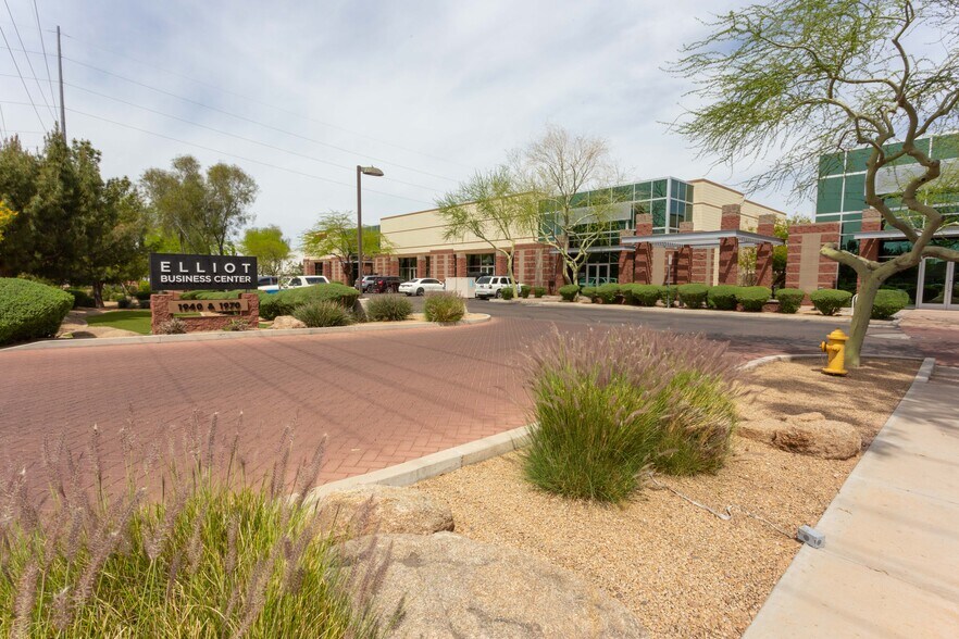 Primary Photo Of 1940 W Elliot Rd, Gilbert Food Processing For Lease