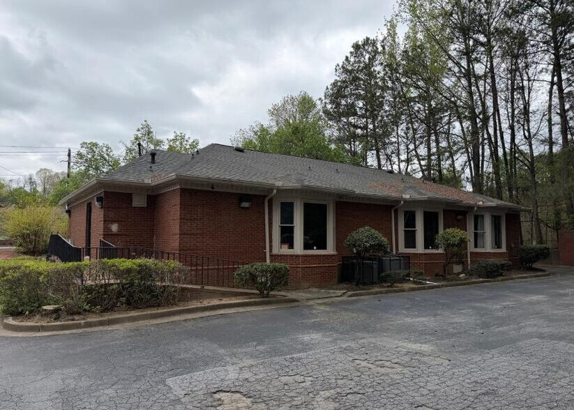 More Photos Of 1177 Garden Walk Blvd, College Park Office For Lease