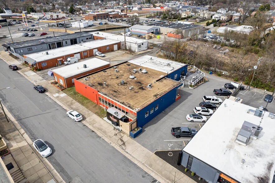 More Photos Of 704 Dawn St, Richmond Warehouse For Sale