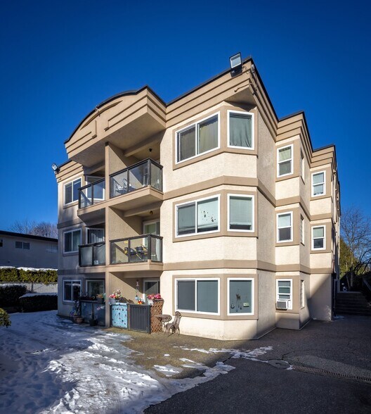 More Photos Of 33509 Marshall Rd, Abbotsford Apartments For Sale