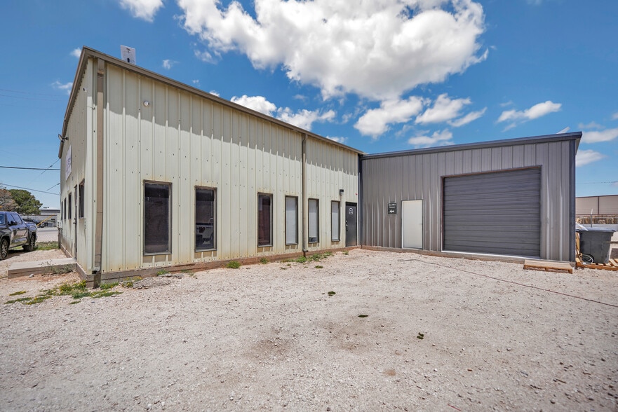 More Photos Of 2811 S County Road 1257, Midland Warehouse For Sale