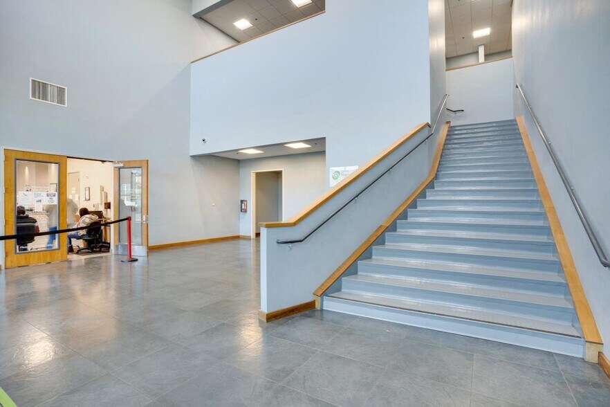 More Photos Of 17051 Sierra Lakes Pky, Fontana Medical For Lease
