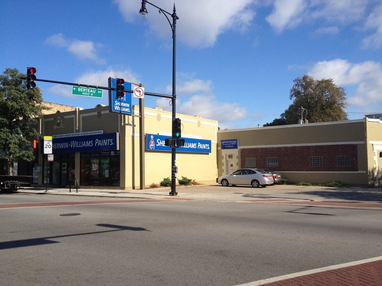 Primary Photo Of 4201-4203 N Milwaukee Ave, Chicago Storefront Retail Office For Lease