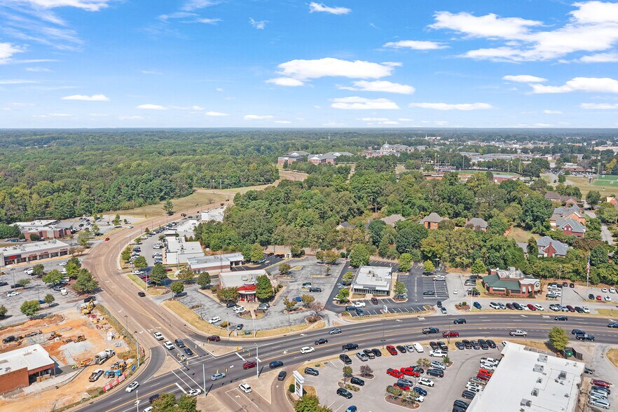 More Photos Of 1017 Vann Dr, Jackson General Retail For Sale