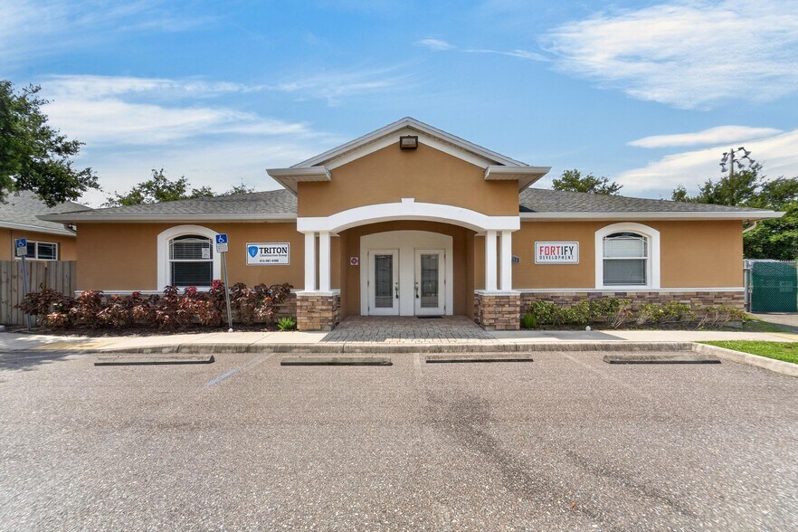 More Photos Of , Tampa Office For Sale