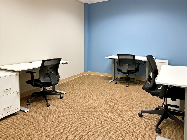 More Photos Of 424 Lewis Hargett Cir, Lexington Coworking Space