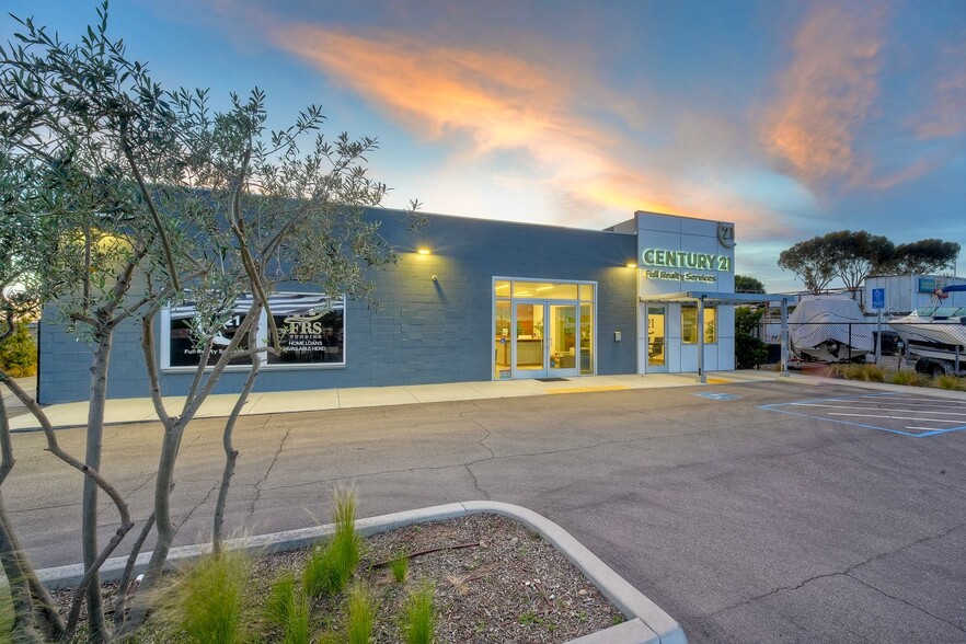 More Photos Of 1523 S Coast Hwy, Oceanside Freestanding For Lease