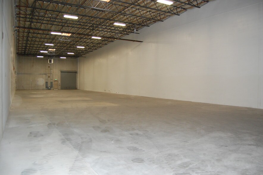 More Photos Of 2231 Meridian Blvd, Minden Light Distribution For Lease