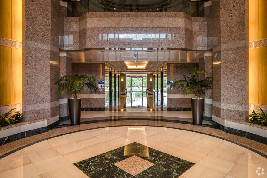 More Photos Of 12150 Monument Dr, Fairfax Office For Lease