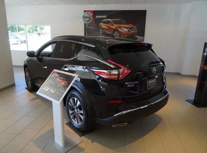 More Photos Of 813 S Parkway St, Corinth Auto Dealership For Sale