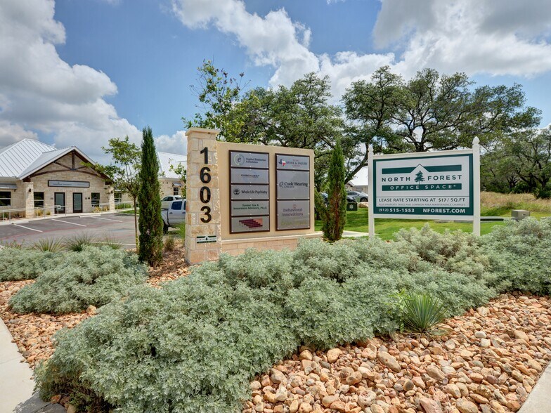 Primary Photo Of 1603 Medical Pky, Cedar Park Medical For Lease
