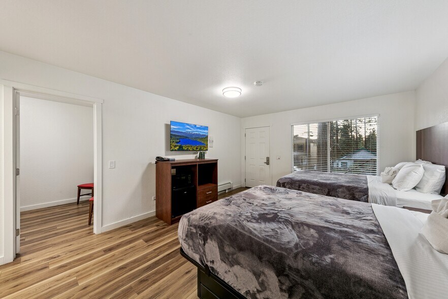 More Photos Of 4130 Manzanita Ave, South Lake Tahoe Hotel For Sale