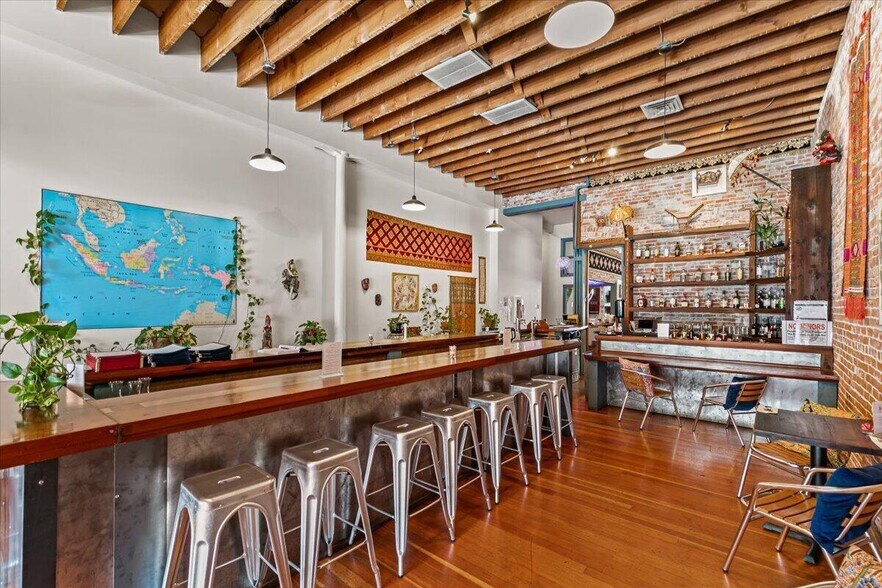 More Photos Of 145 E Main St, Ashland Restaurant For Sale